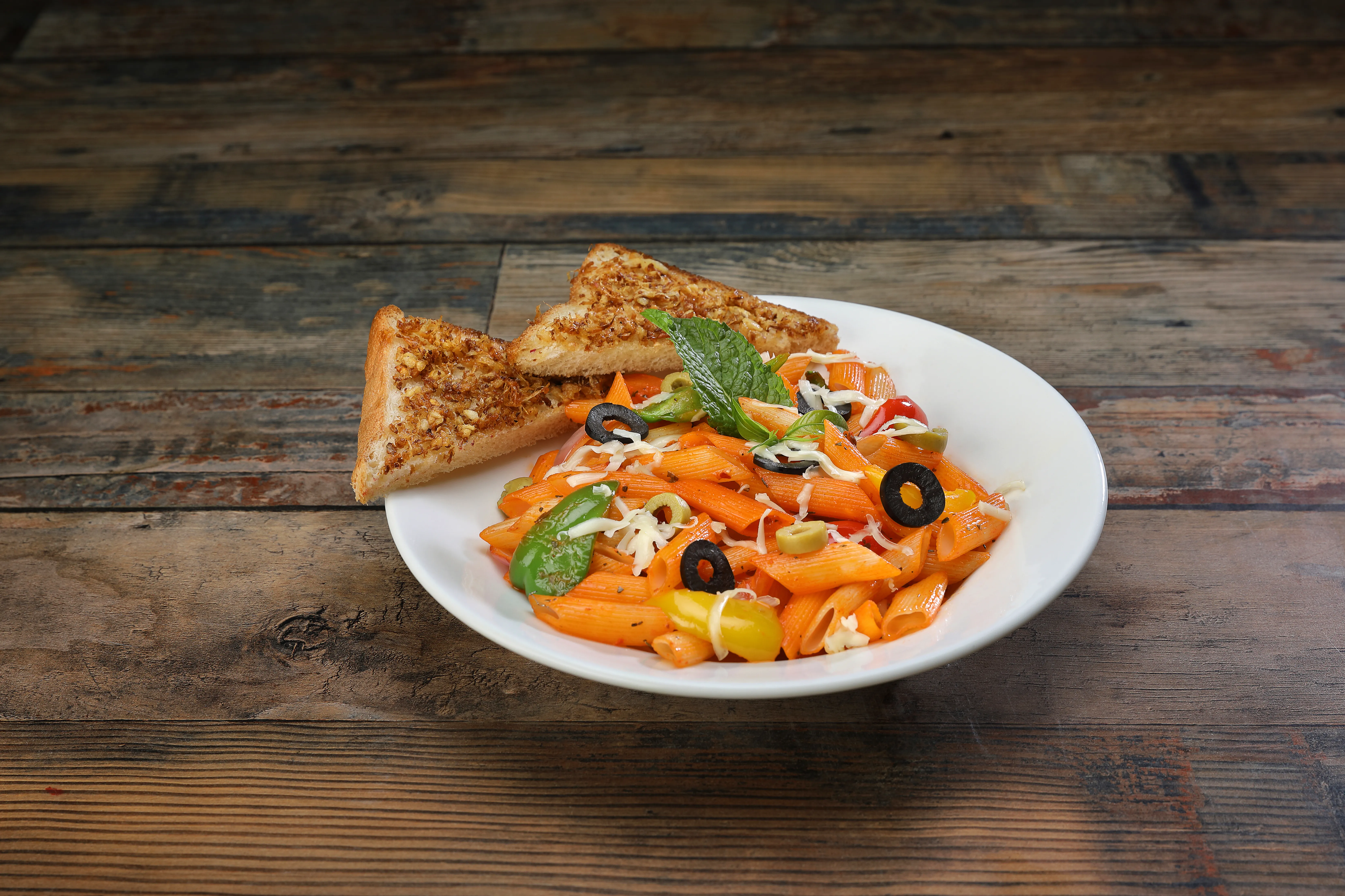 Granny's Den nature surroundings